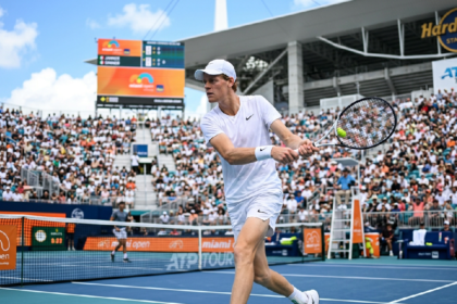 Jannik Sinner maintains clinical form at Miami Open
