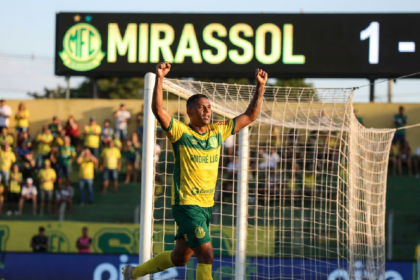 André Luis Strikes Late to Give Mirassol Lead Over Internacional