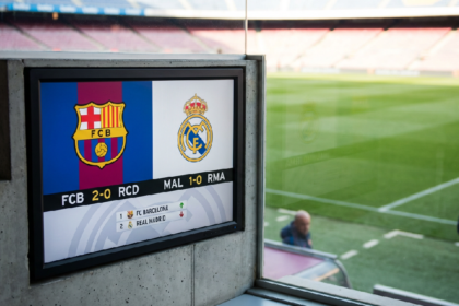 Barcelona extend lead after shock defeat for Real Madrid