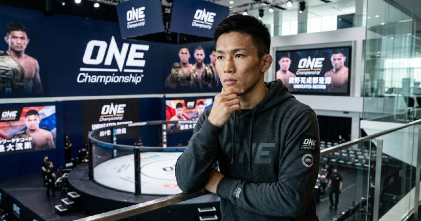 Kenta Iwamoto weighs ONE Championship offers for record