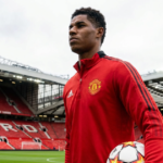 Marcus Rashford rejects Barcelona interest to stay at Man Utd