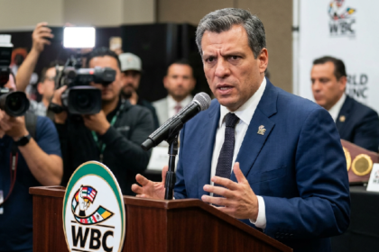 Sulaimán Faces Backlash After Labeling Terence Crawford Retirement Cowardly