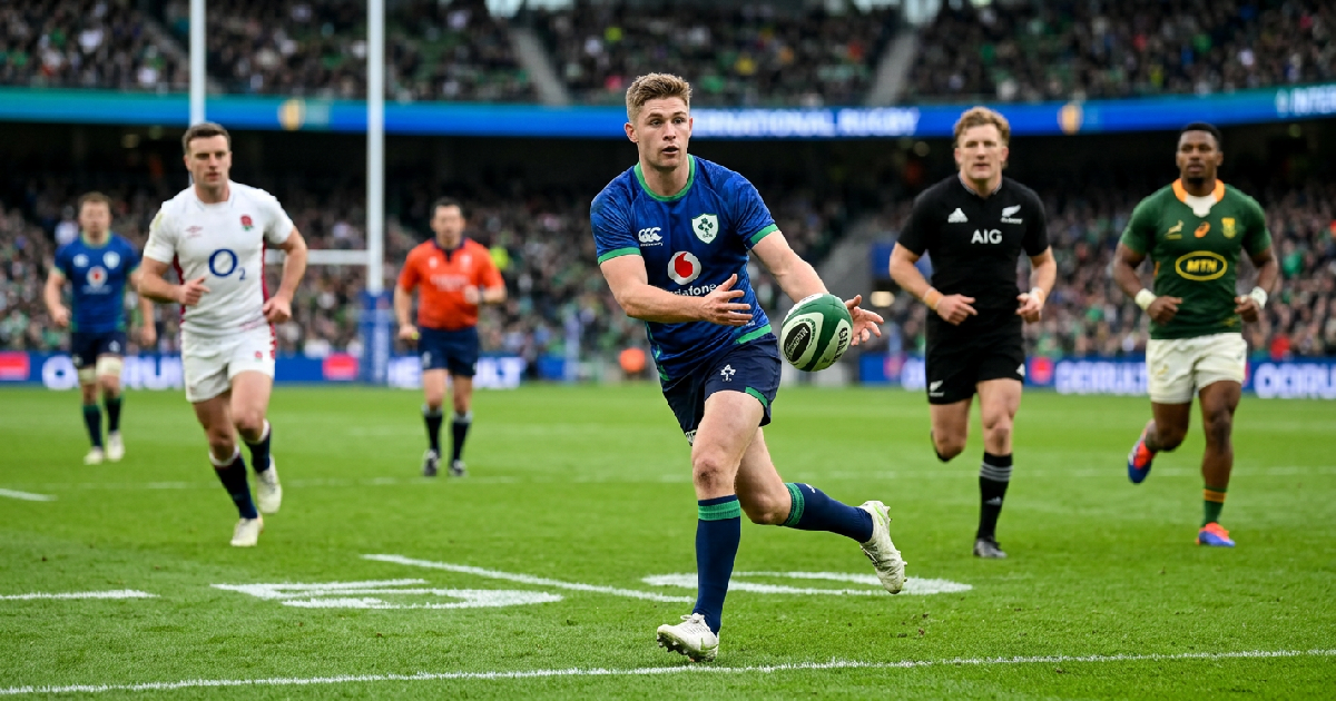 Fly Rugby Crowley and Ford Feature in International Rugby Fly-Half Rankings