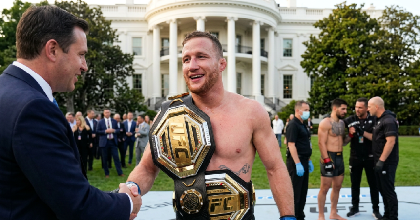 Justin Gaethje claims undisputed lightweight belt, ending Ilia Topuria's streak