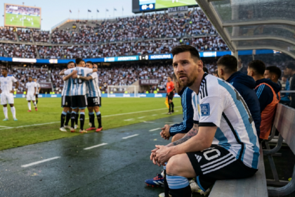 Lionel Messi sidelined with leg discomfort as Argentina beats Honduras 2-0