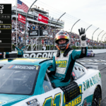 Denny Hamlin wins third straight, cuts Tyler Reddick's lead to 19 points