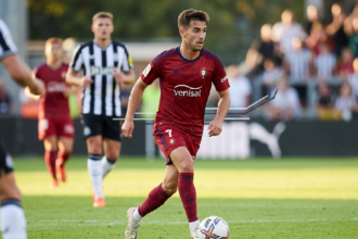 Newcastle United bids €30-35 million for Víctor Muñoz on June 12