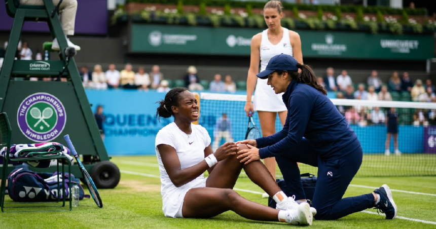 Victoria Mboko withdraws from Queen's Club after knee issue